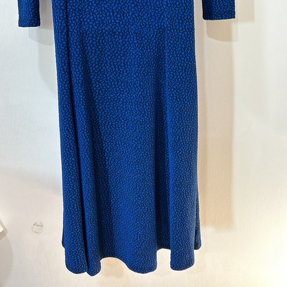 BETSEY JOHNSON WOMEN  MIDI LENGTH DRESS NAVY  LONG SLEEVE FRONT SLIT Sz SMALL - Picture 4 of 15